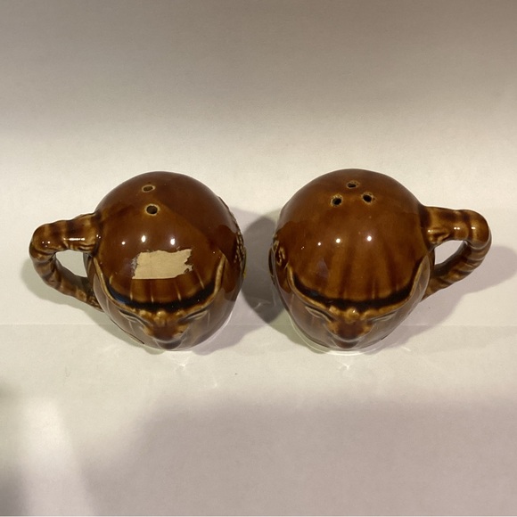 Longhorns Texas Salt and Pepper Shakers Round Brown Handles Star Western Thrifco - Picture 5 of 8